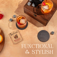 Mixology & Craft gros plan pierres en granit illustrant texture et refroidissement