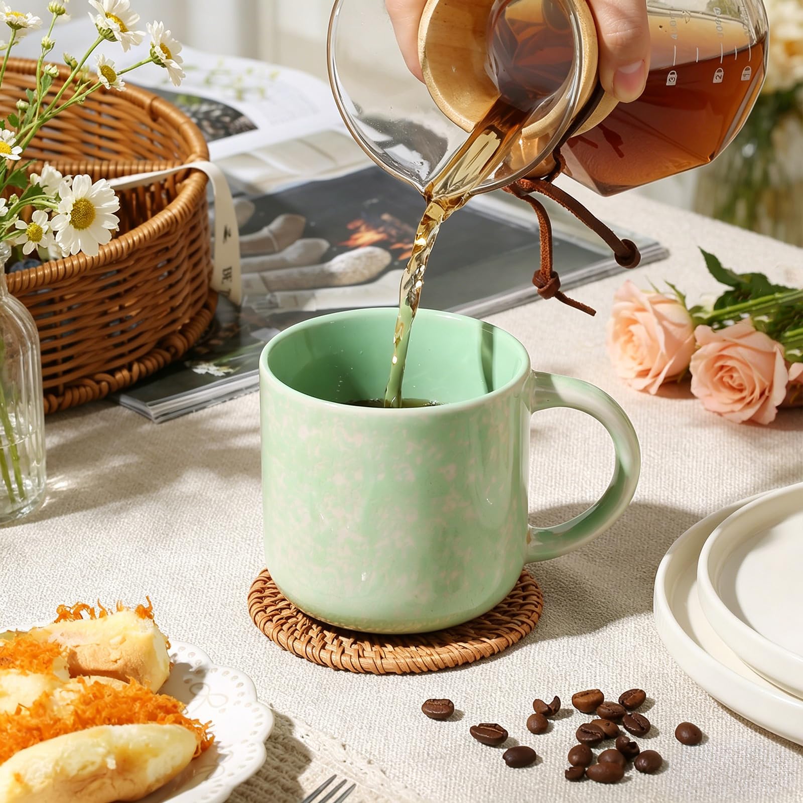 MONITO six mugs sur table permettant service élégant pour invités