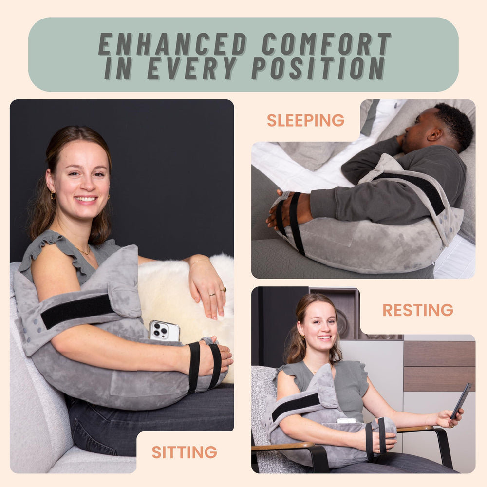 MOYOAMA coussin en usage sur un lit pour soutien du bras pendant la nuit