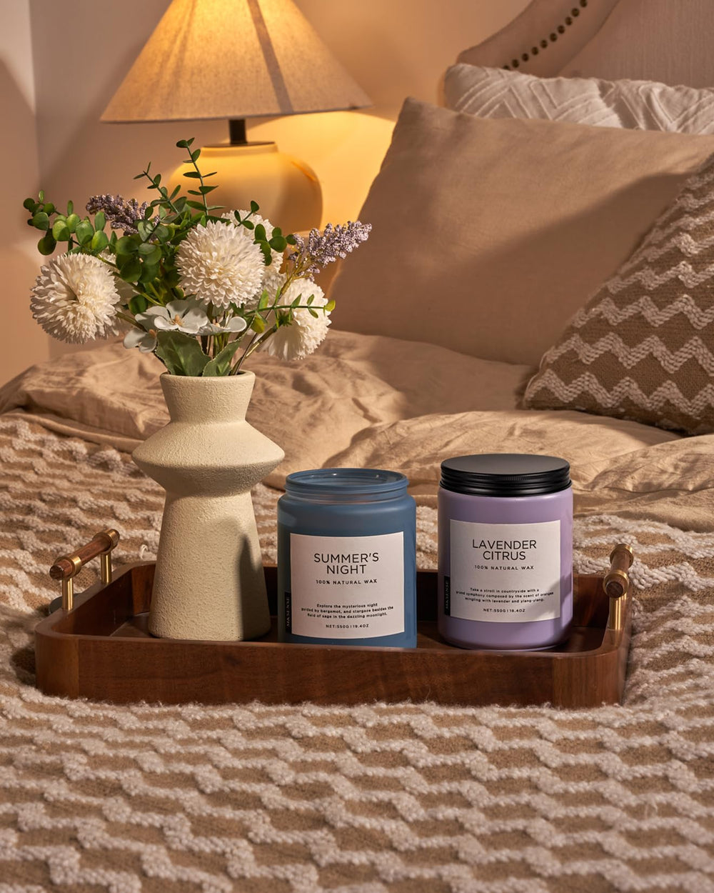 M&SENSE bougie sur table de nuit pour une ambiance relaxante avant le sommeil
