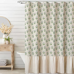 MUGINYU vue frontale du rideau de douche, apporte style cottagecore