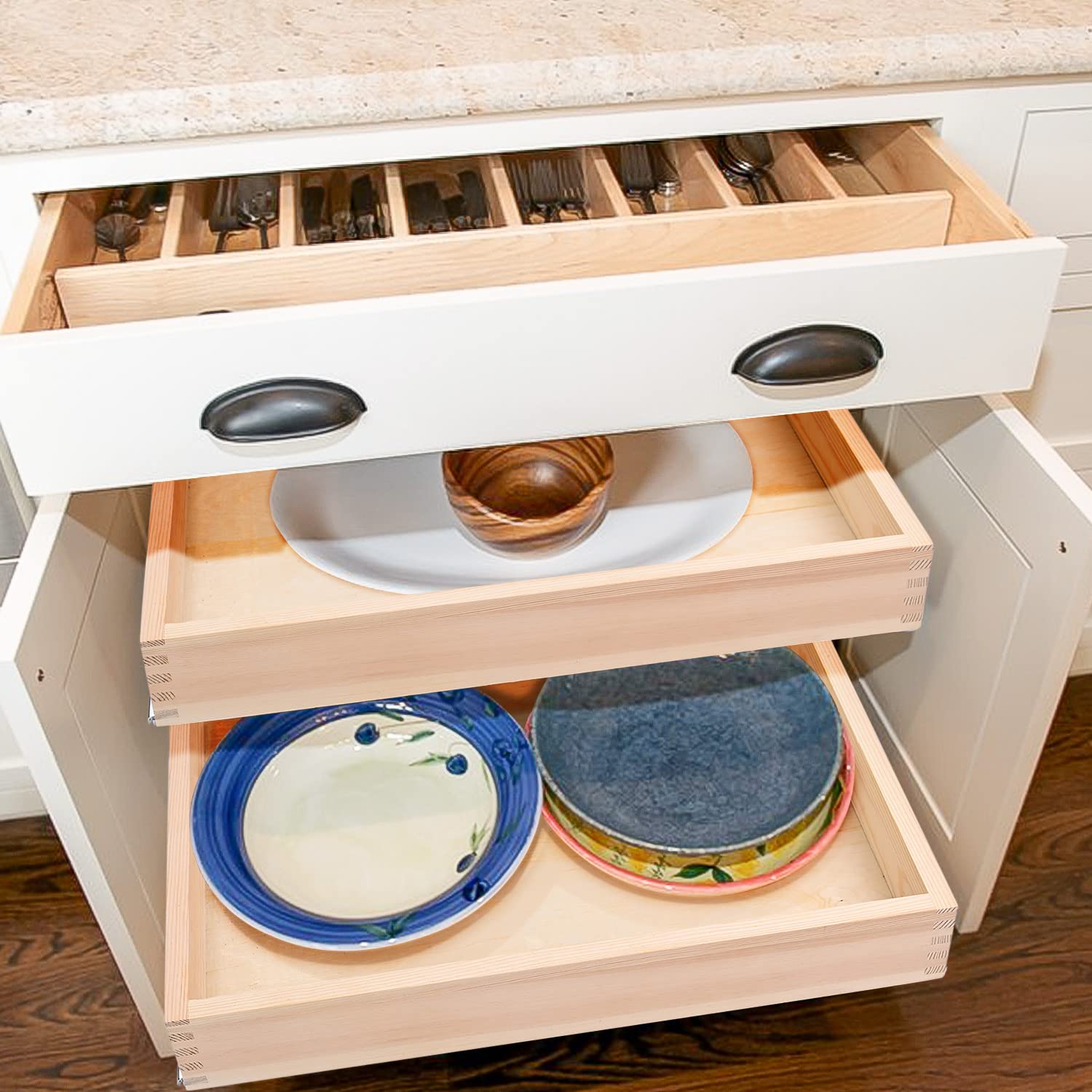 Mulush assemblage et vis incluses facilitant installation rapide