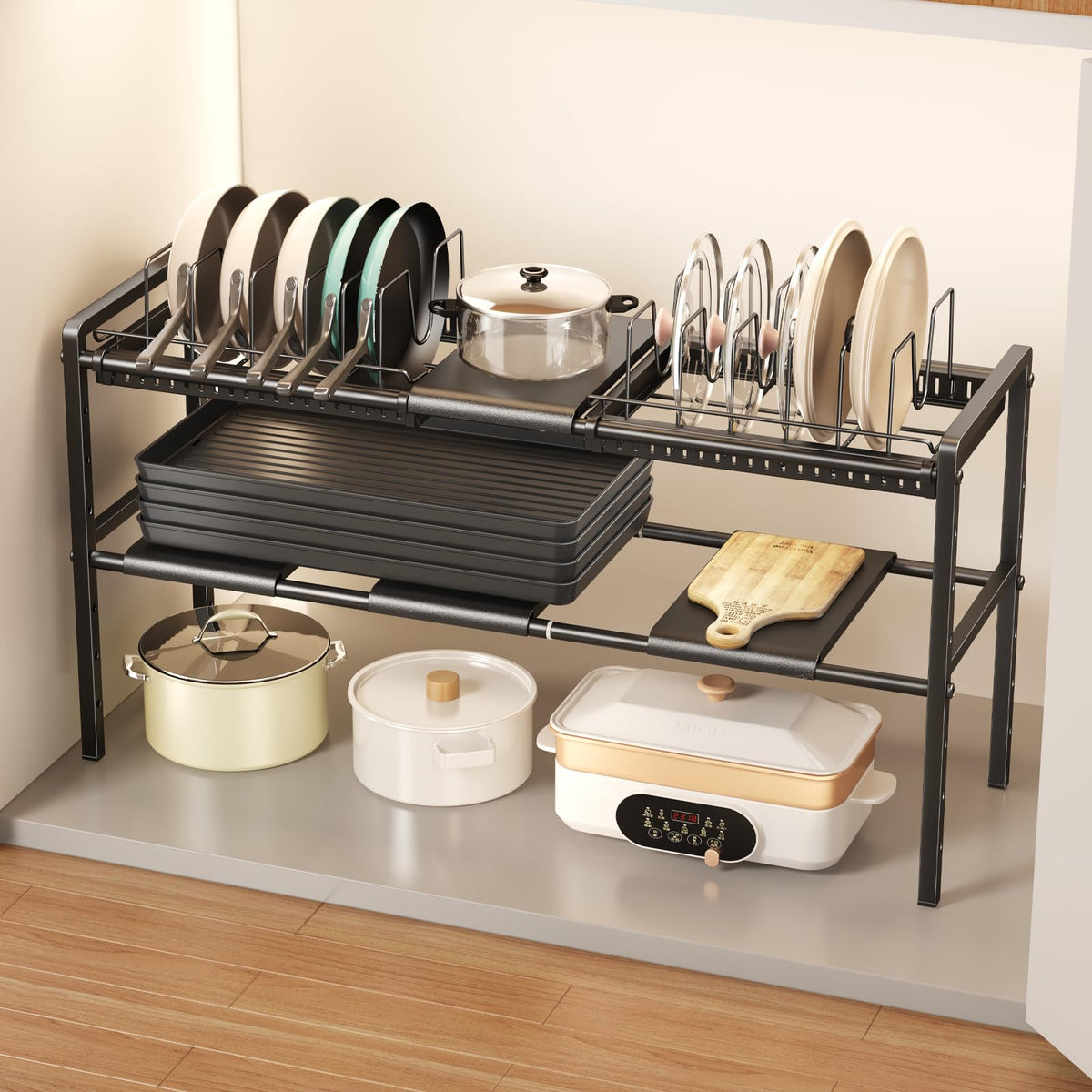 Mustorn vue avant du rangement casseroles montre maintien organisé