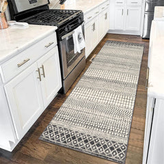 Nailttos vue avant du tapis 2x6 noir boho montrant motif et couleurs
