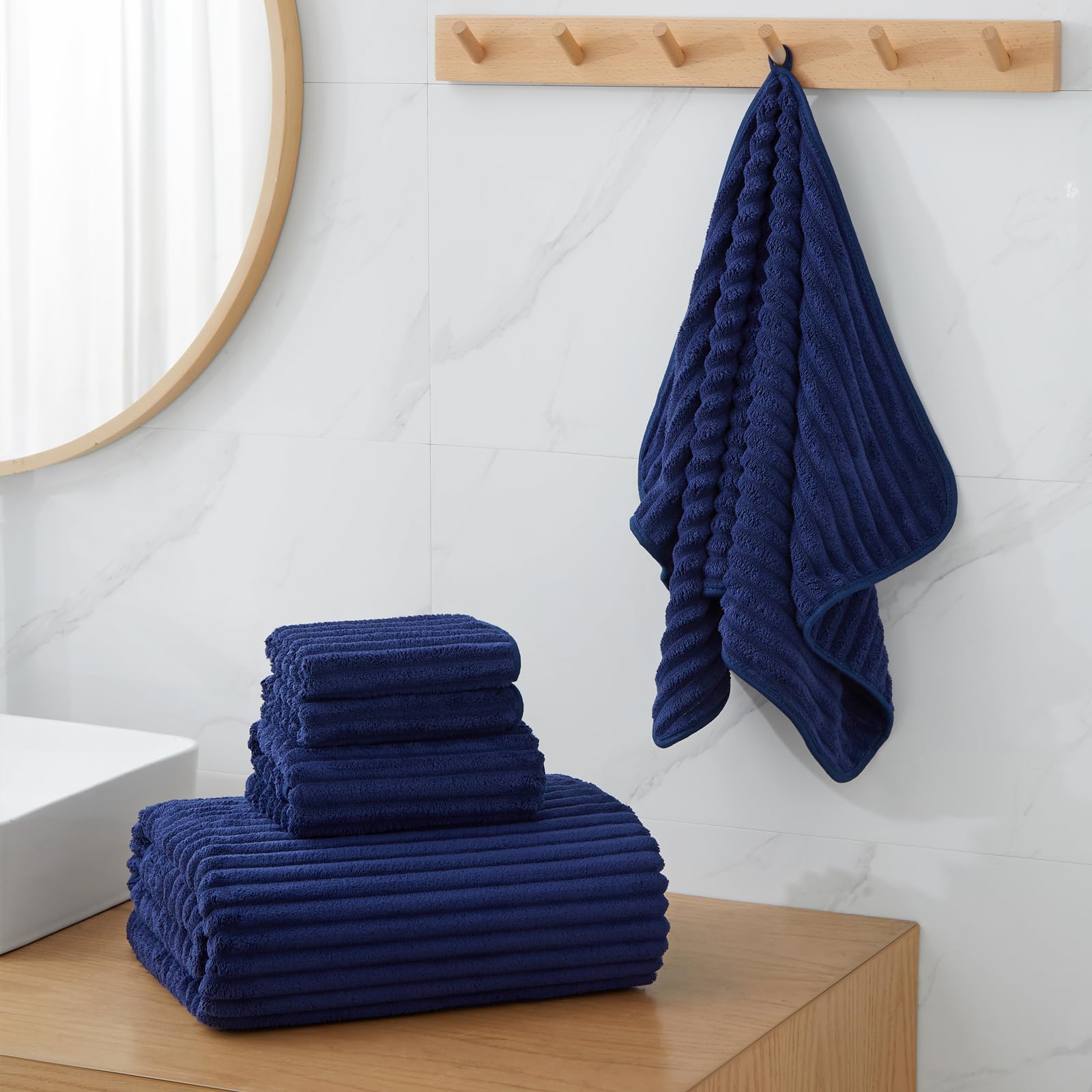 NALIVO drap de bain 40x80 étendu pour démontrer la grande couverture