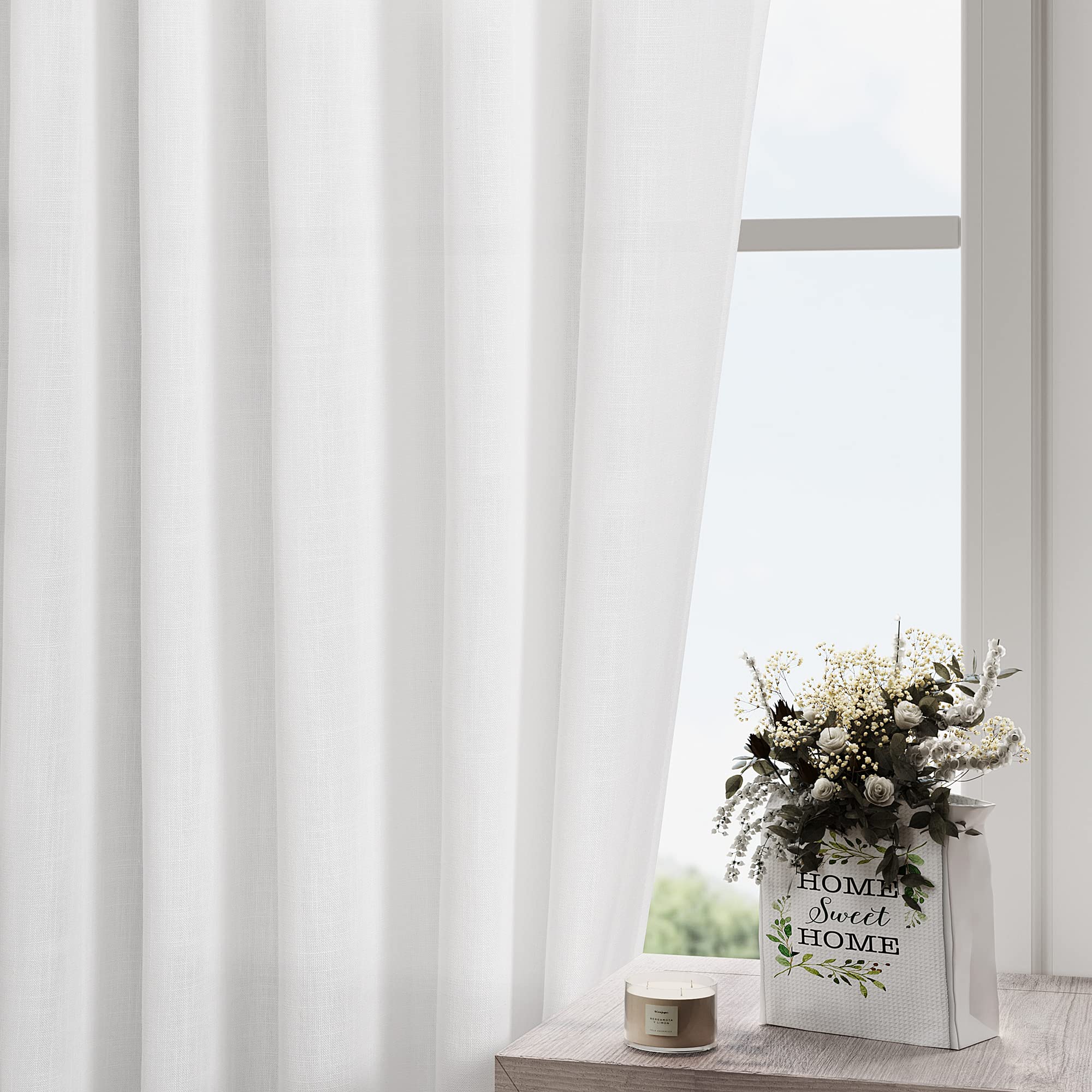 Nanspring rideau dans chambre créant ambiance calme et décor cohérent