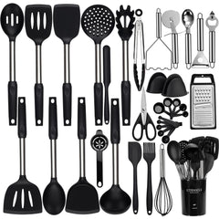 NCUE ensemble face avant montrant 35 pièces pour une cuisine complète