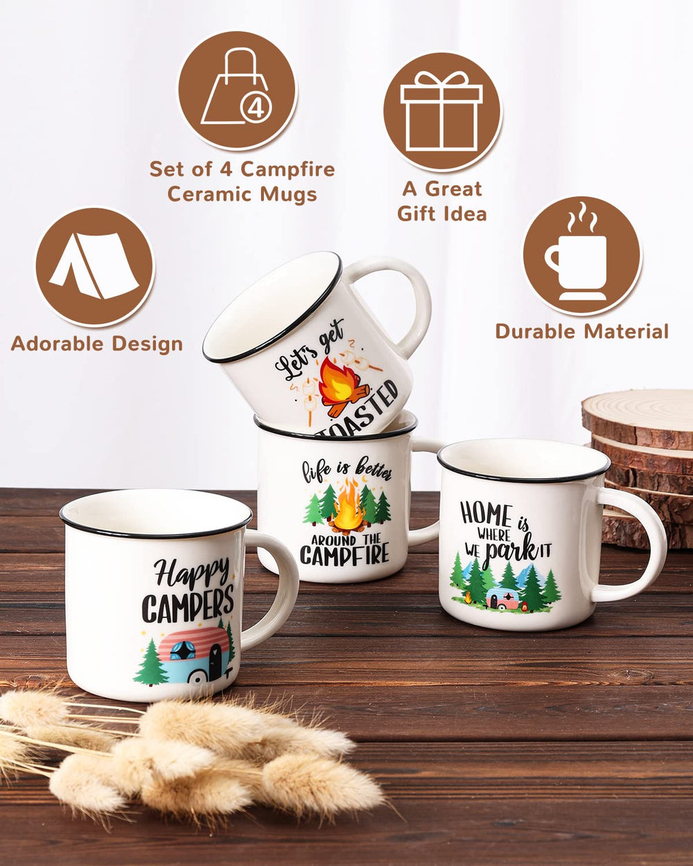 Nefelibata ensemble de quatre tasses sur table, parfait pour recevoir