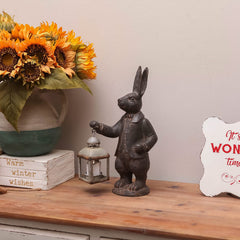 NIKKY HOME détail du visage du lapin montrant finition artisanale