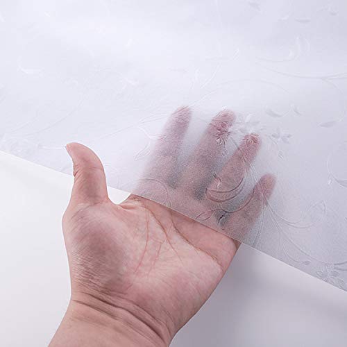 Niviy film appliqué dans salle de bain assurant intimité et luminosité
