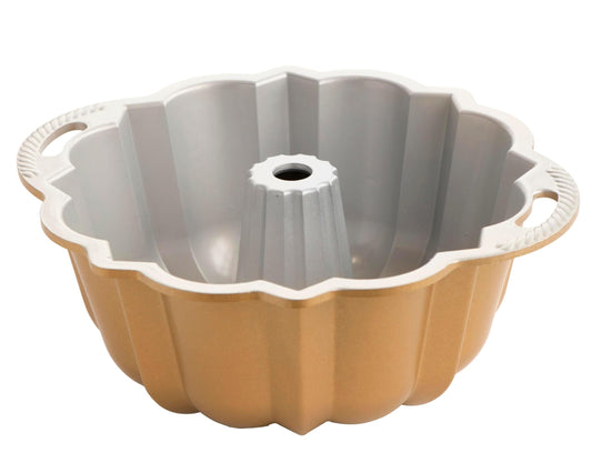 Nordic Ware gros plan motif du moule montrant détails nets pour gâteaux décorés