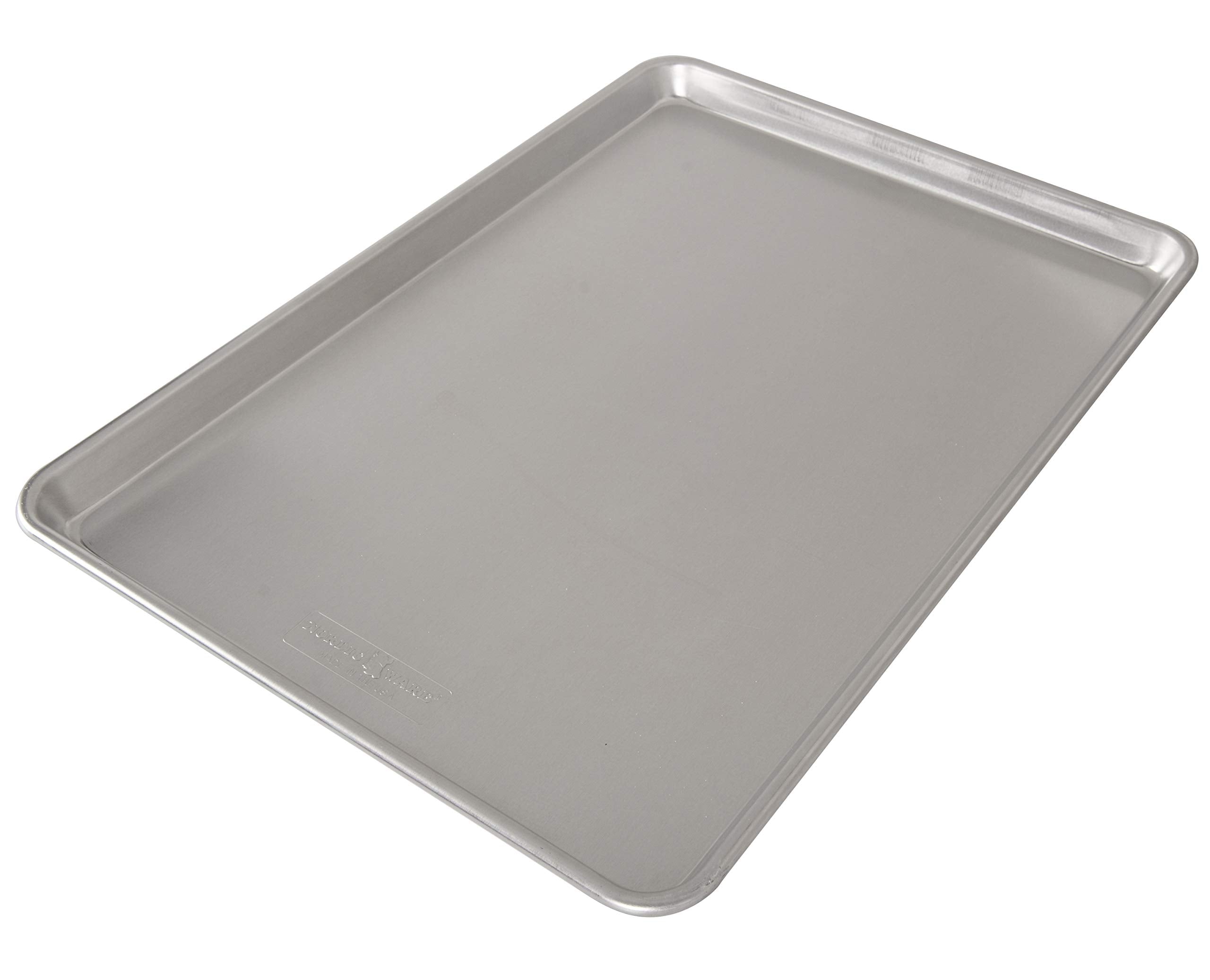 Nordic Ware biscuits dorés sur plaque montrant conduction uniforme de chaleur