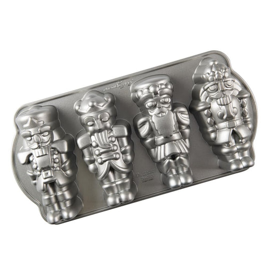 Nordic Ware vue frontale du moule Cakelet Casse‑Noisette montrant la forme et finition