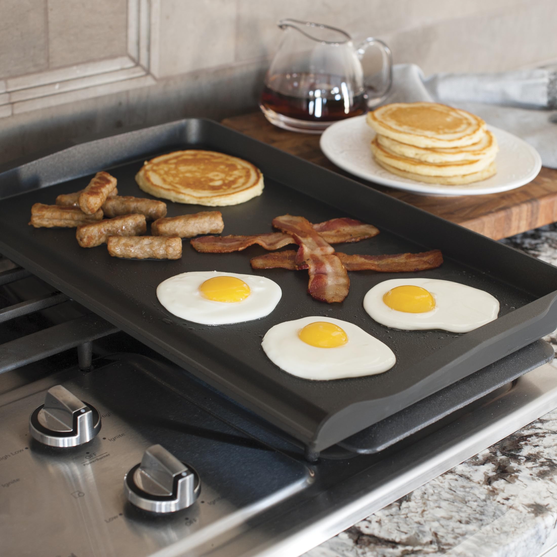 Nordic Ware étiquette produit mettant en avant fabrication américaine et specs