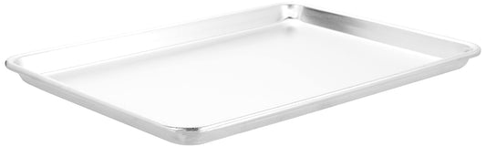 Nordic Ware gros plan sur le bord en acier galvanisé montrant robustesse