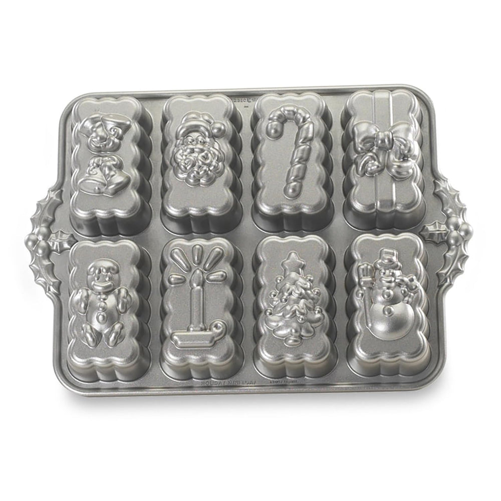 Nordic Ware vue de face du moule Holiday Mini Loaves avec huit motifs festifs, facilite la préparation de cadeaux