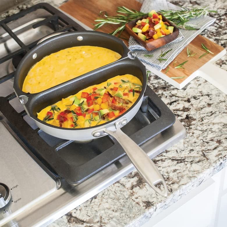 Nordic Ware mise en scène petit-déjeuner sur table, résultat soigné et présentation élégante