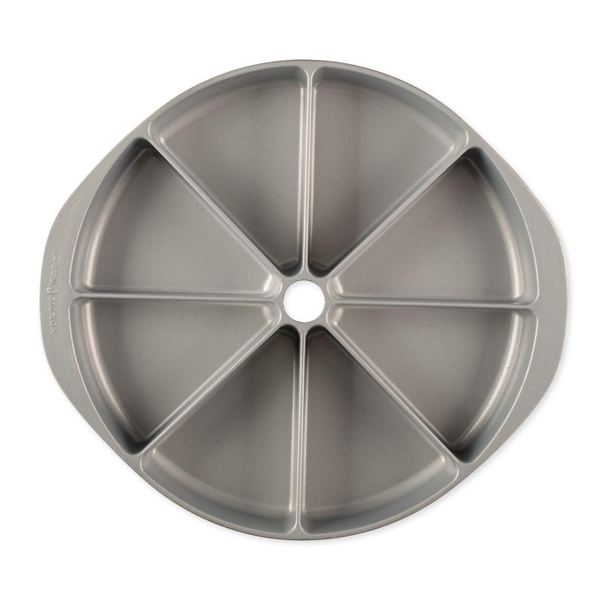 Nordic Ware gros plan du revêtement silicone antiadhésif facilitant le démoulage