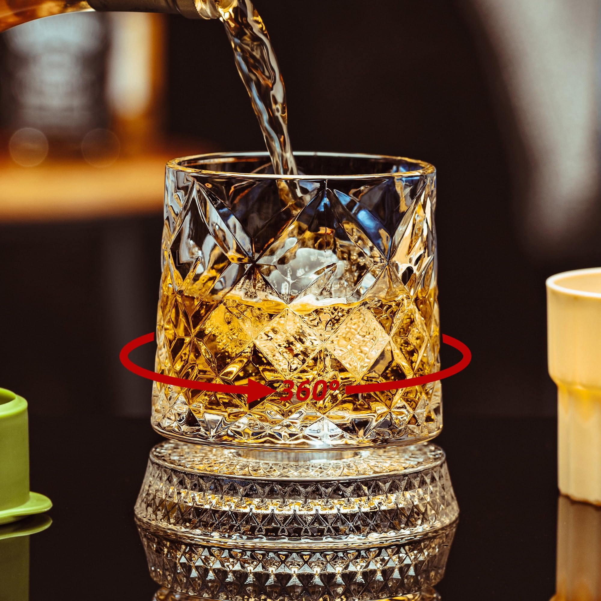 NORIMODA gros plan sur texture du verre mettant en valeur finition et clarté