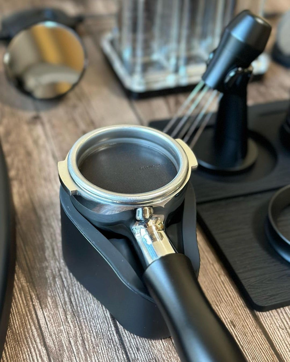 Normcore comparaison taille à une tasse montrant compacité et intégration