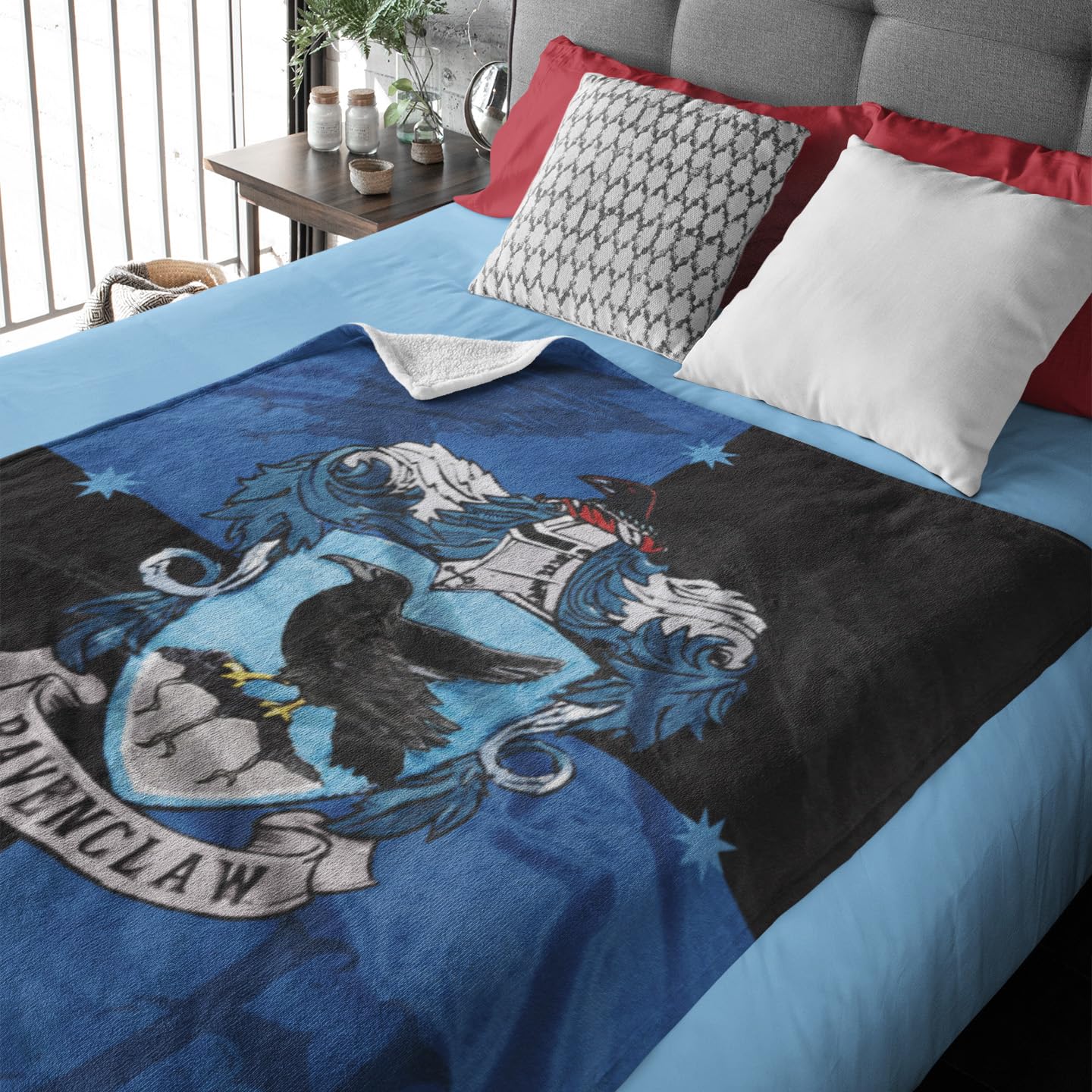 Northwest couverture Ravenclaw gros plan texture polyester douce et soyeuse