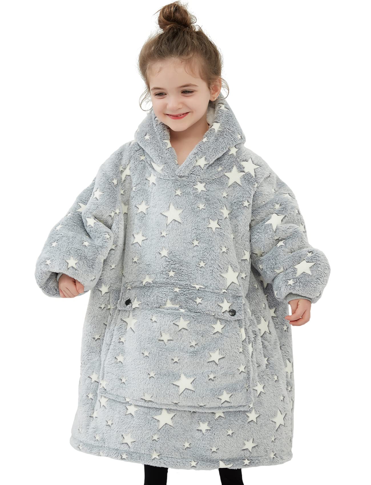 NOUKOW vue face avant du hoodie blanket montrant coupe oversize et motif étoiles pour confort