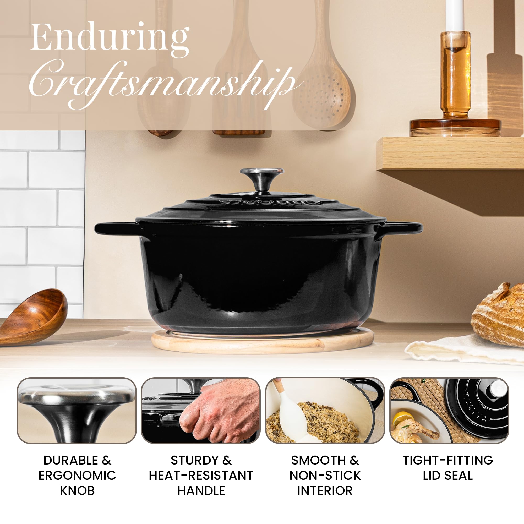 nuovva cocotte à côté d'une assiette, comparaison d'échelle pour portion familiale