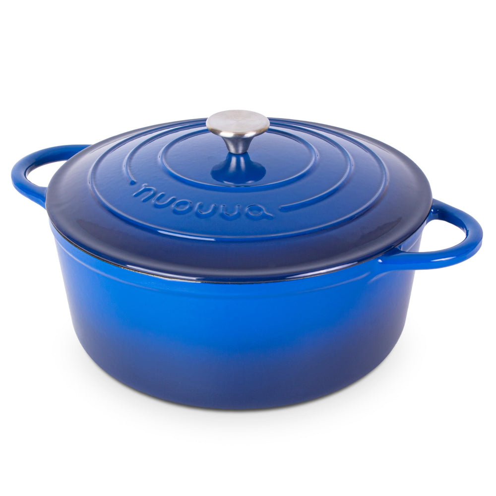 nuovva cocotte face bleu foncé montrant silhouette élégante et capacité pratique