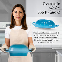 nuovva cocotte avec pain doré illustrant cuisson uniforme