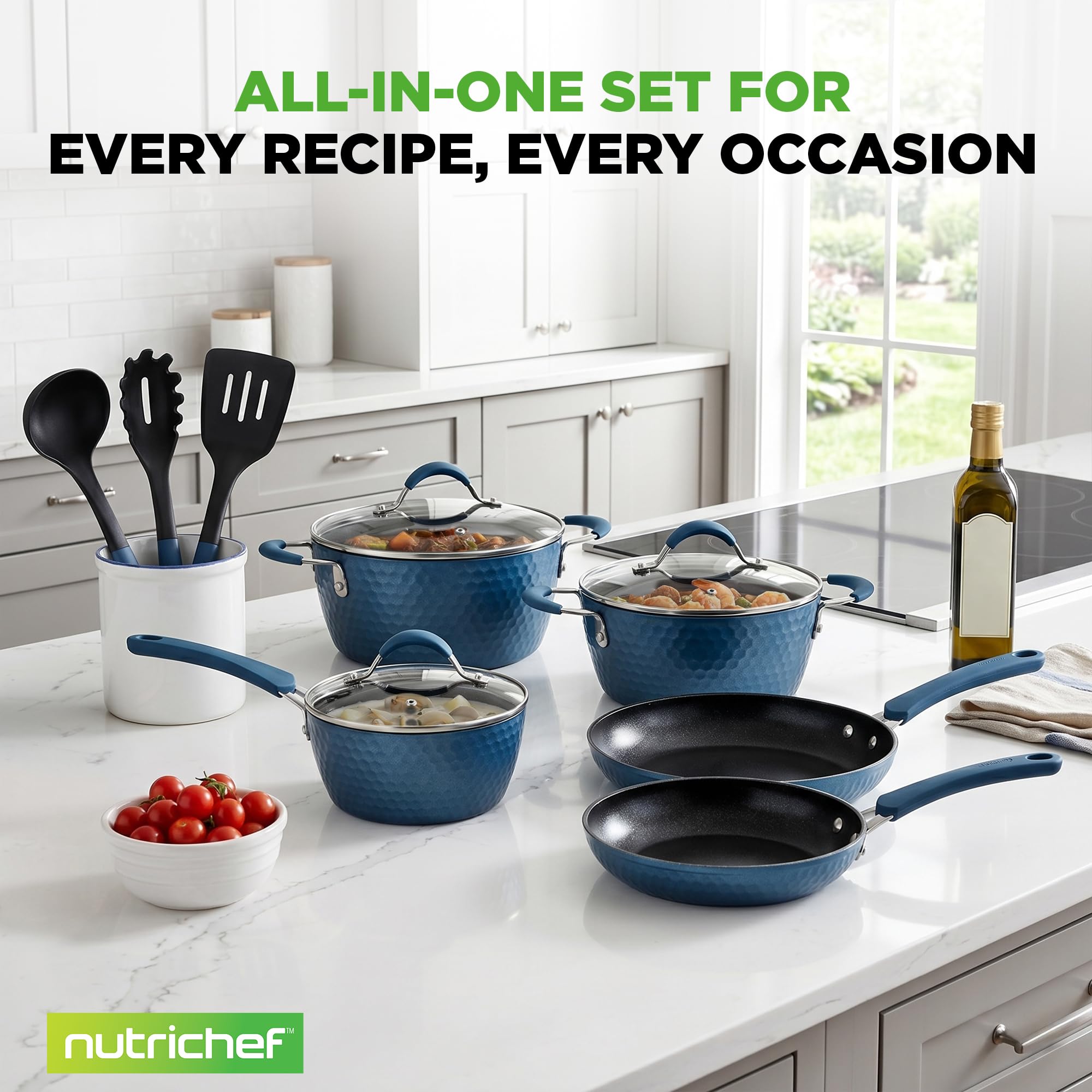 NutriChef comparaison taille montrant proportions des casseroles et poêles pratiques