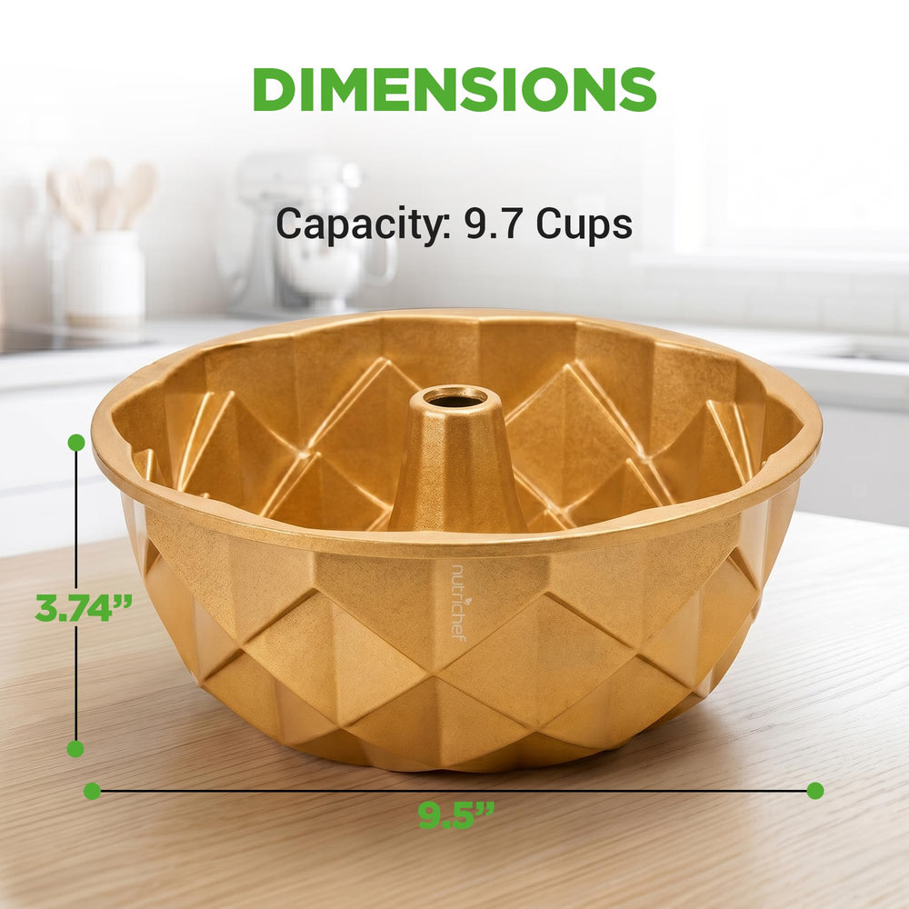 NutriChef moule présenté sur une table dressée, rendu esthétique pour occasions spéciales
