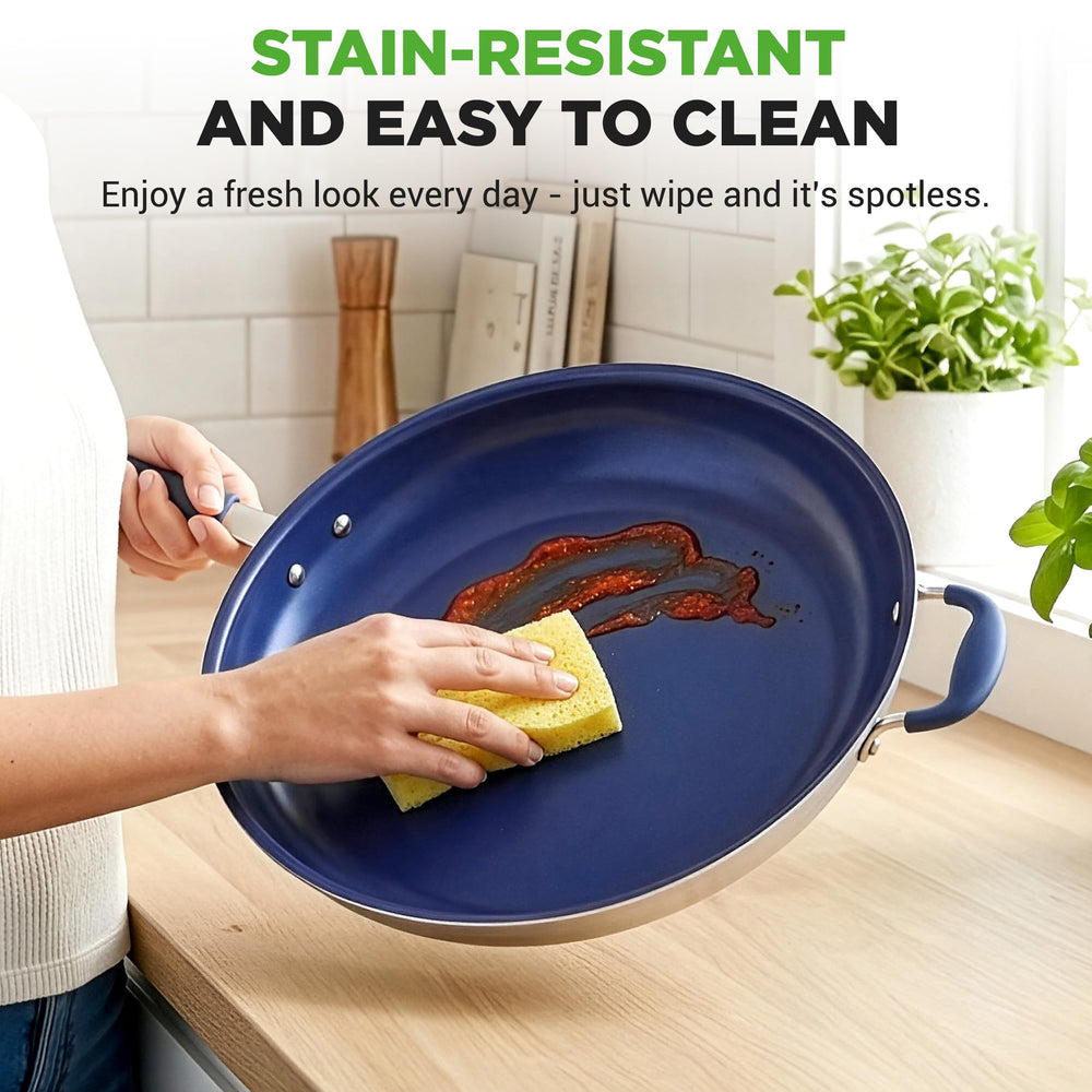 NutriChef poêle en usage en train de sauter des légumes uniformément