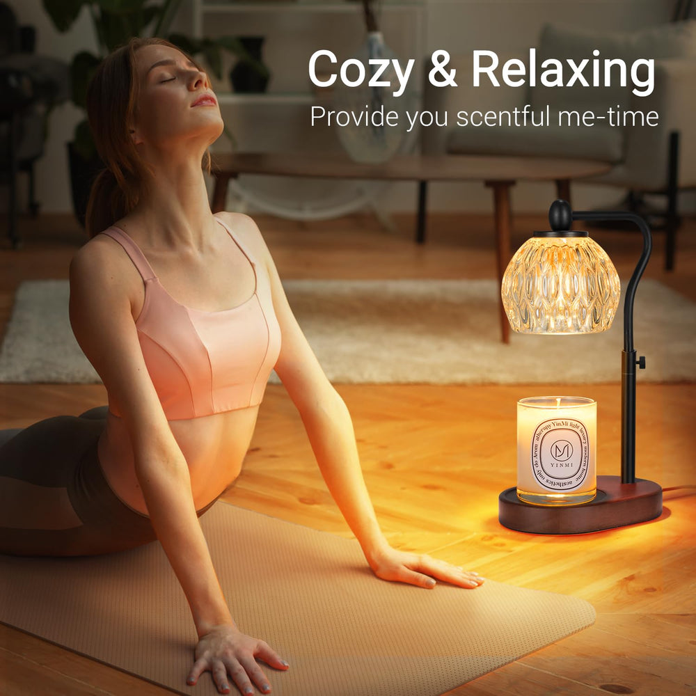 NVRGIUP lampe chauffe-cire mise en scène salon montre l’usage décoratif et l’atmosphère apaisante