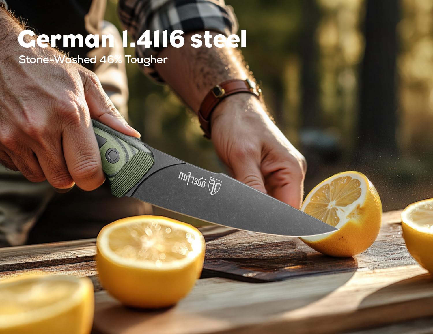ODERFUN gros plan de la lame stonewashed montrant résistance et camouflage des rayures