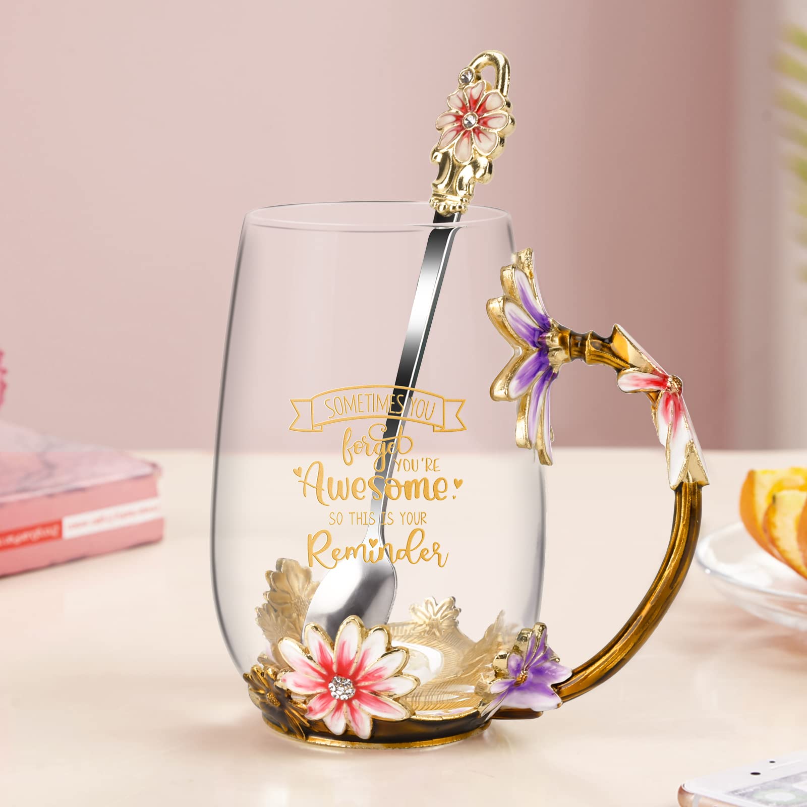 OEAGO mug intégré dans une cuisine montrant effet décoratif et cadeau idéal