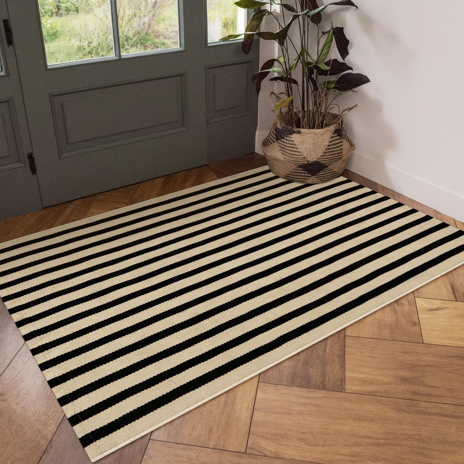 OJIA tapis plié montrant facilité de rangement et entretien