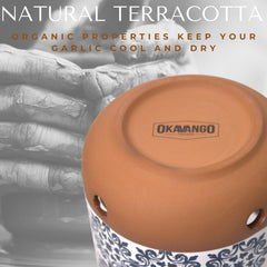 Okavango pot gros plan sur texture terre cuite pour régulation humidité