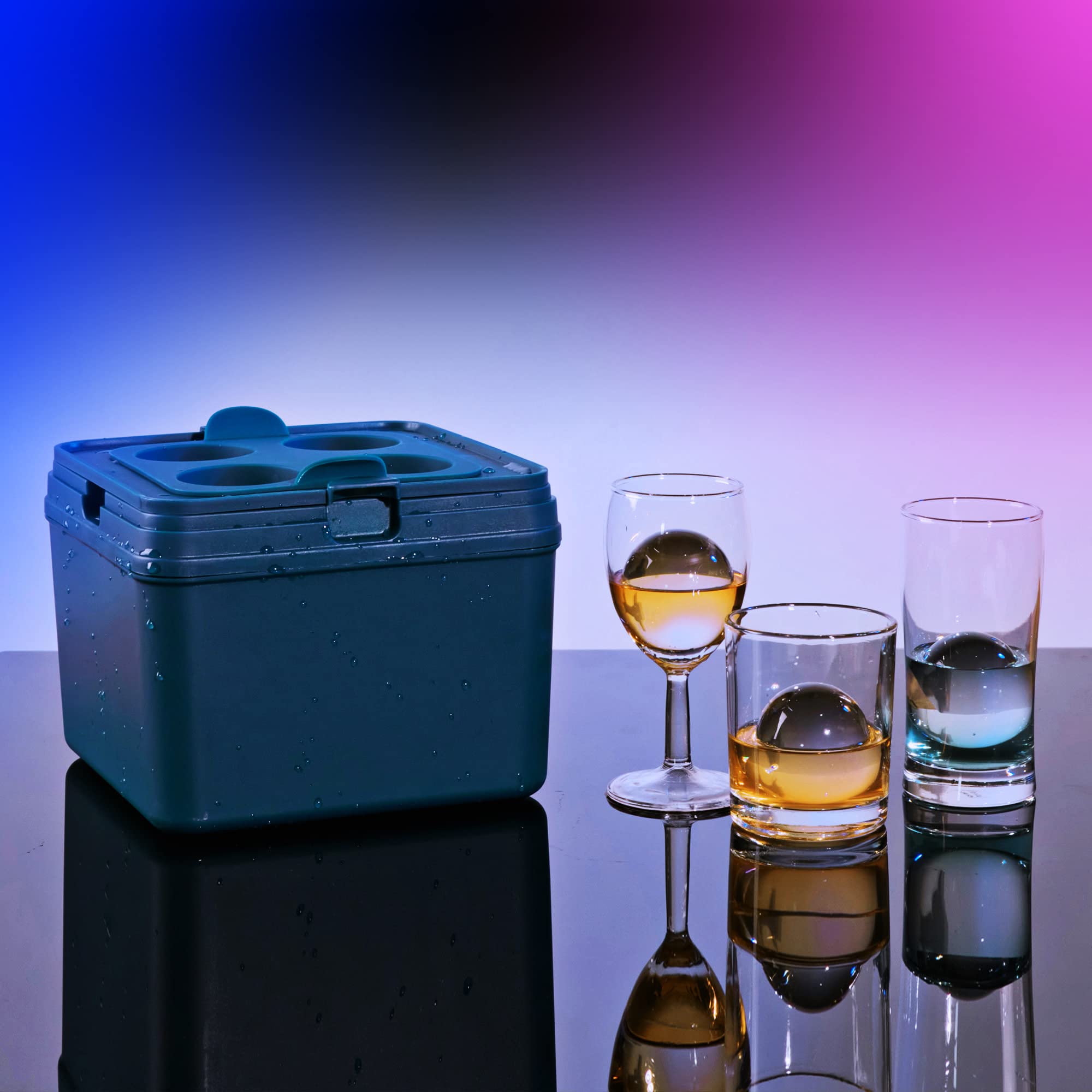 oklgo boule de glace dans un verre conservant arômes plus longtemps