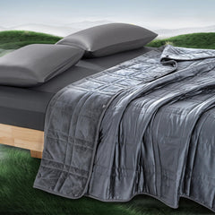 OMYSTYLE face avant emballage montrant la couverture king et sac, rangement pratique