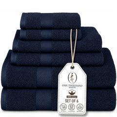One Thousand Reasons ensemble plié bleu marine, aspect luxueux et gain de place