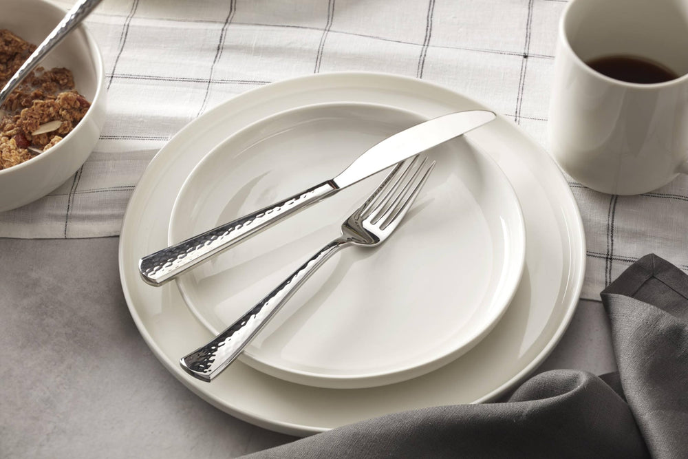 Oneida Etta mise en table décorée met en valeur l’esthétique polyvalente