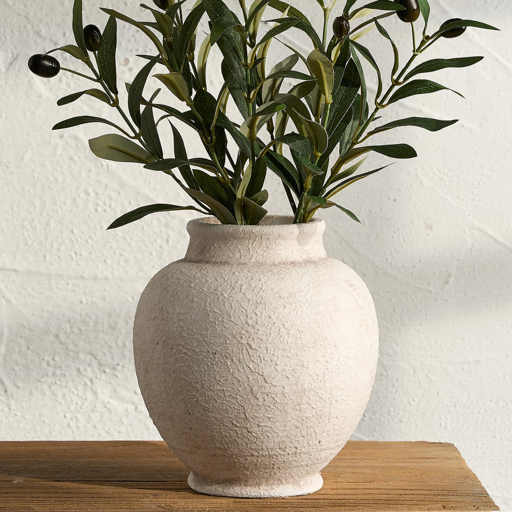 ooit vase face avant montrant silhouette rustique et finition artisanale