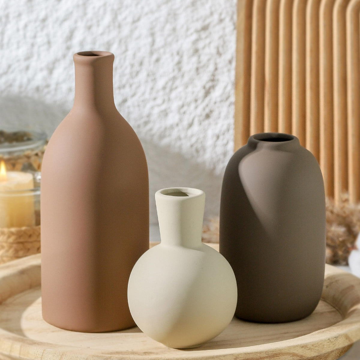 ooit trio de vases face montrant design harmonieux et polyvalence