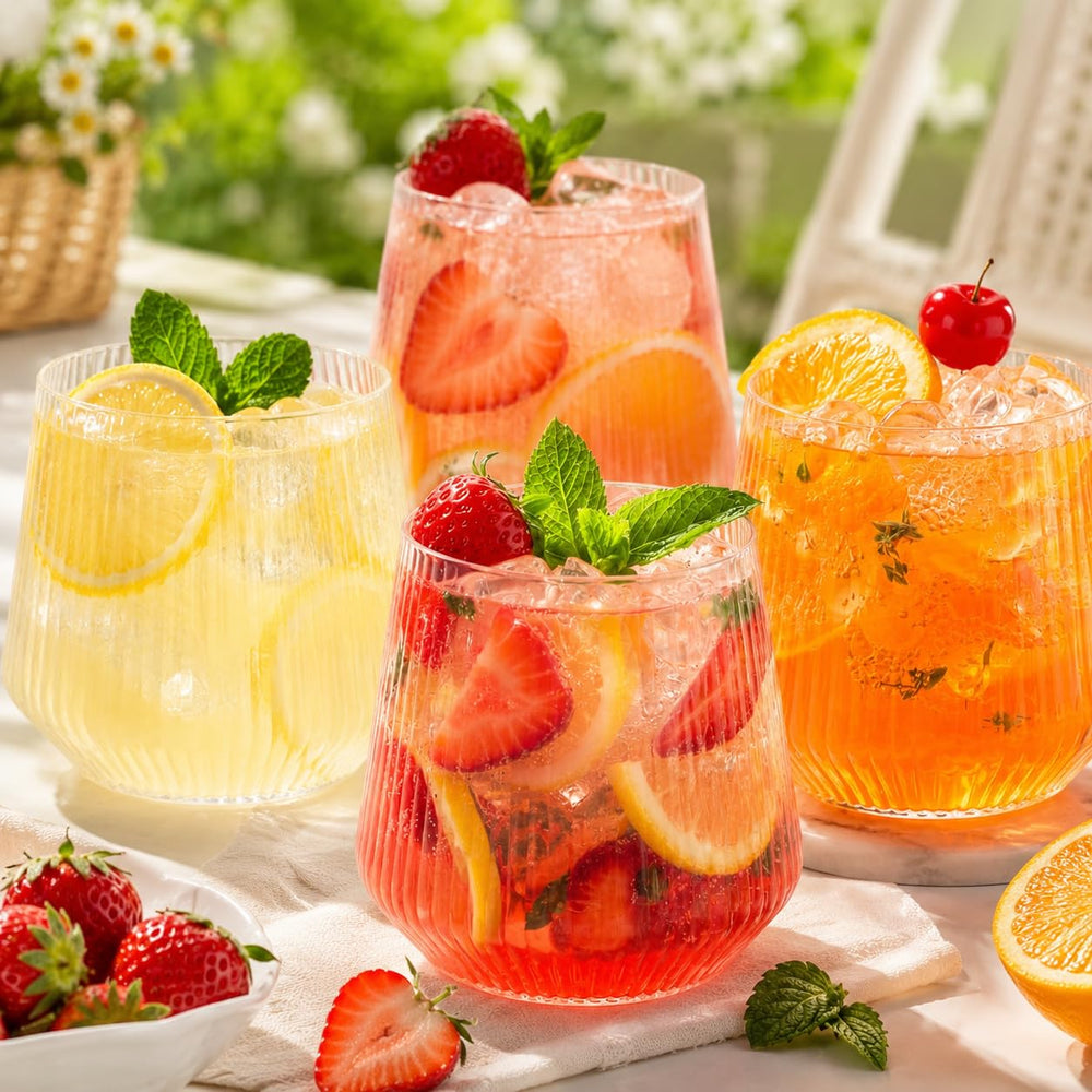 Oojami verre 14 oz rempli de glaçons montrant grande capacité