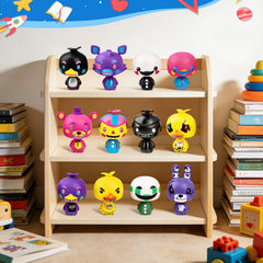 Optiacan main tenant une figurine montrant échelle pratique