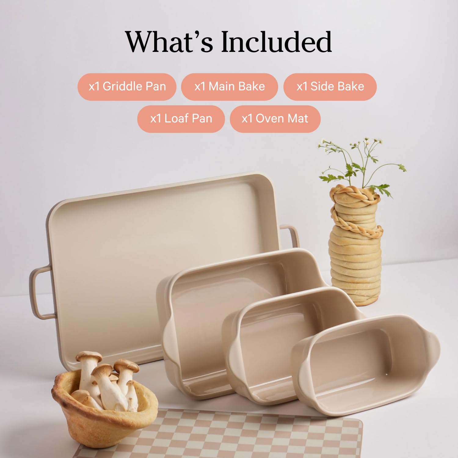 Our Place ensemble emboîté illustrant rangement compact et protection des surfaces