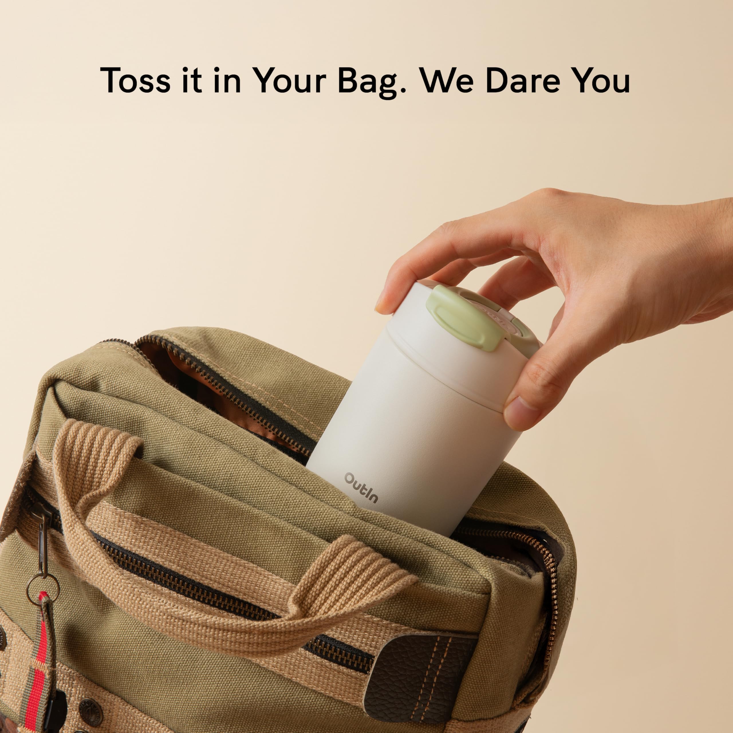 OutIn tumbler en usage avec café matin garantissant commodité