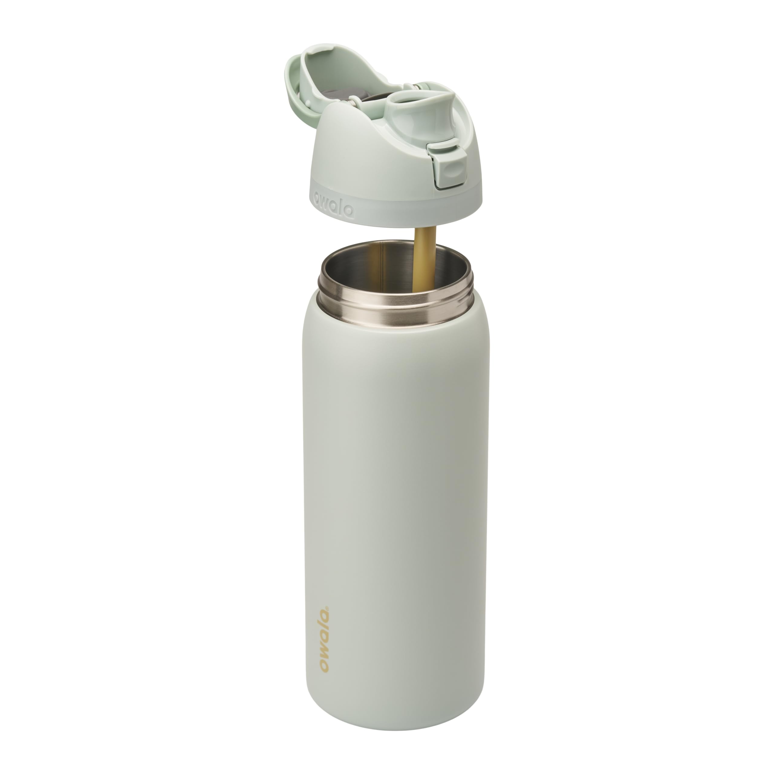 Gros plan du bec FreeSip Owala montrant l’ouverture double pour boire facilement