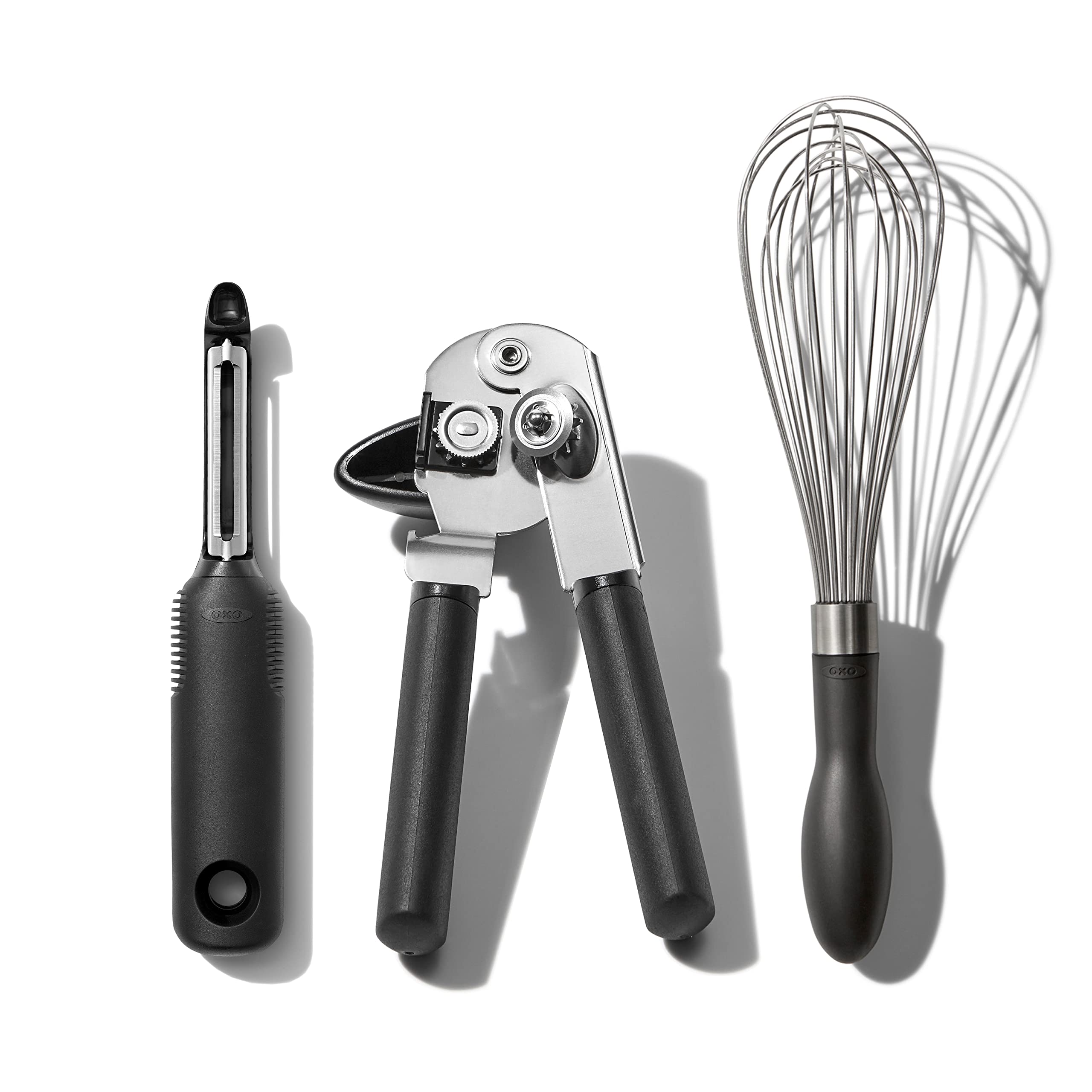 OXO Good Grips devant l'emballage montrant le trio d'ustensiles, pratique pour démarrer