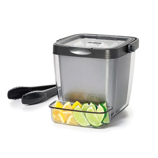 OXO seau à glace vue face montrant l'isolation et la poignée pratique
